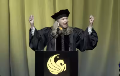 Graduation boos greet AI praise at UCF commencement ceremony