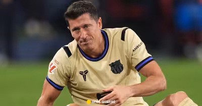 Lewandowski linked with Porto as Barcelona future remains open