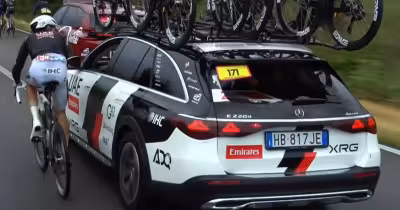 Giro d’Italia : incident mécanique autour de l’équipe Cycliste Uae Emirates Xrg