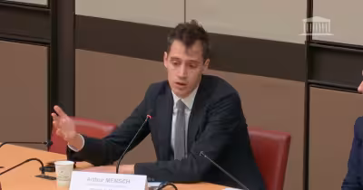 Arthur Mensch entendu sur les dépendances numériques de l’État et des grands groupes