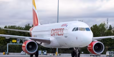 Iberia Express lanza menú de verano con sabores mediterráneos inspirados en Baleares