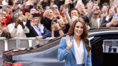 Reggio Emilia Italy greets Catherine on first overseas visit since treatment
