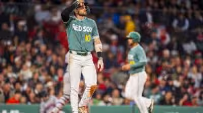Trevor Story fights through another rough stretch as Red Sox lose to Phillies