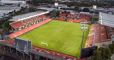 Adelaide United - Auckland Football Club se juegan un puesto en la final