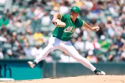 Athletics seek rubber-match edge against Cardinals in Game #43