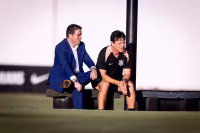 Corinthians hosts Barra-SC with advantage and one eye on Botafogo