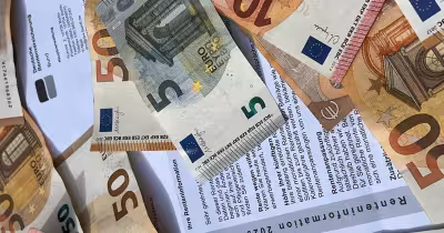 Deutsche Rentenversicherung Nachzahlung: Millionen Rentner bekommen Geld