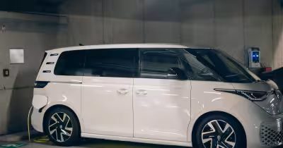 Incendie Recharge Voiture électrique : deux Volkswagen ID. Buzz brûlent en France