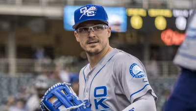 Kike Hernandez gets loud ovation at Isotopes Park in rehab debut