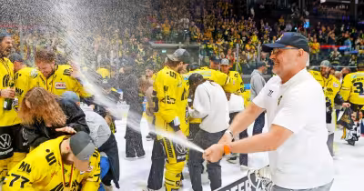 Krefeld Pinguine warten auf DEL-Freigabe nach perfektem Titelrun