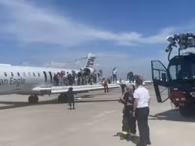 Aterrizaje De Emergencia de un vuelo de American Eagle tras humo en cabina