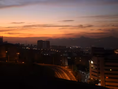 Capital Of Iran rattled by quakes and dust storm as residents stay wary