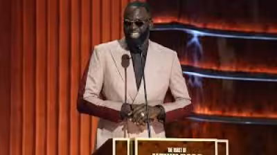 Draymond Green targeted by Dwayne Johnson in Kevin Hart roast appearance