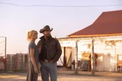 Ed Harris in Dutton Ranch: Beth und Rip starten neu nach dem Brand