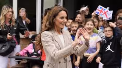 Kate Middleton draws crowds in Reggio Emilia on first overseas trip after treatment