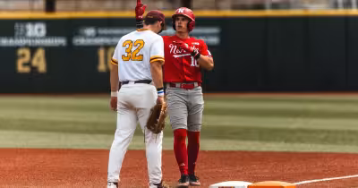 Nebraska Baseball erupts for seven-run sixth, beats Minnesota 12-7