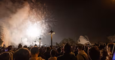 Pirotècnia prohibida en Fallas: expulsan a ocho comunitarios de Valencia