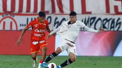 Universitario y Atlético Grau siguen 0-0 en un duelo cerrado por la fecha 15