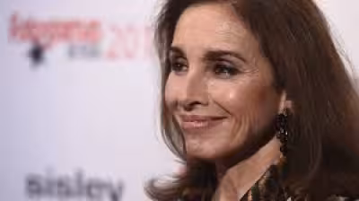 Ana Belen y Cabezuela: la patria de la infancia que nunca dejó atrás