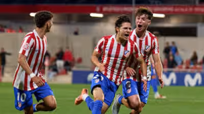 Ce Sabadell cae 4-3 ante Atlético Madrileño y pierde el liderato