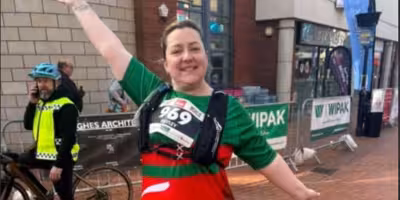 Chester Half Marathon: ITU nurse Hayley Whitehead-Wright runs for Wales Air Ambulance