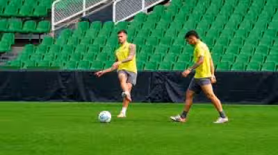Gustavo Puerta seguirá con Racing antes de la cita con Colombia