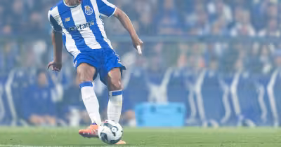 Liga Portugal: Nehuén Pérez vuelve a una convocatoria de FC Porto ante Santa Clara
