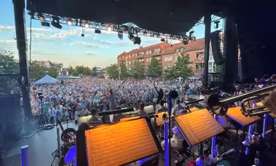 Max Mutzke gibt dem Bundeswehr-Orchester in Haren eine neue Farbe