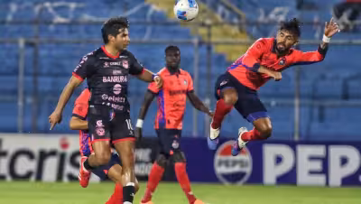 Municipal - Xelajú Mc final starts with goal doubt and Chang in focus