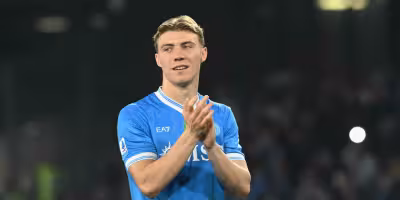 Pisa - Napoli: Hiljemark unter Druck, Napoli vor dem großen Schritt in die Champions League
