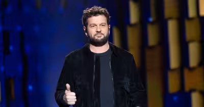 Claudio Capéo parle de 23 ans d’amour, disputes et compromis avec Aurélie