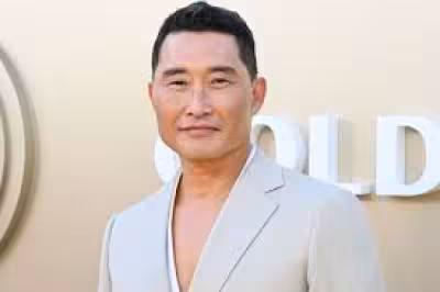 Daniel Day Kim reads steamy tweets and answers thirsty fans