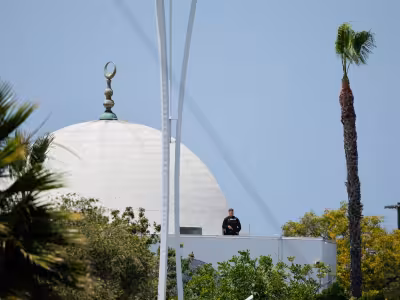 San Diego police respond to active shooter report at Islamic Center