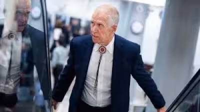 Thom Tillis says he would oppose GOP package over $1 billion Trump ballroom