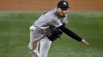 Yovanny Cruz joins Yankees bullpen mix after road trip collapse