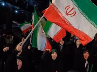 Us And Iran News: IRGC warns of wider war as Trump raises strike threat