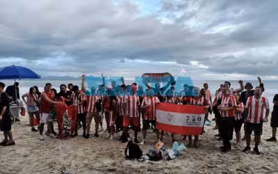 Flamengo - Estudiantes: Fans färben Copacabana vor Maracaná-Duell rot und weiß
