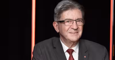 Loi anticoncentration: LFI promet une offensive contre les médias