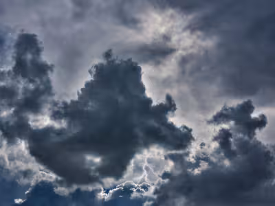 El Tiempo in New York on May 21 points to a wet, cloudy day