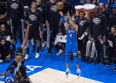 Mccain Okc: Alex Caruso keeps powering Thunder in Western Conference Finals