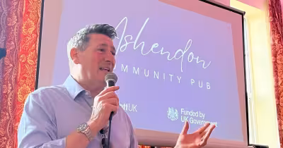 Tony Hadley backs bid to save 18th-century Rose & Thistle pub