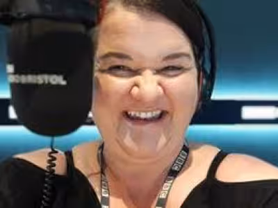 Emma Britton dies at 52 after battle with incurable lung cancer