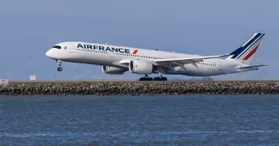 Travel Restrictions To Canada Force Air France Flight Off Course