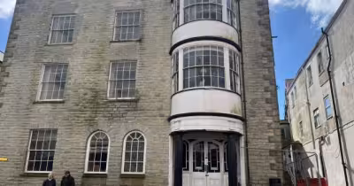 Lyme Regis readers call for old Three Cups Hotel to be sold or used for housing