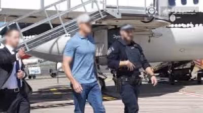 Ben Roberts-smith arrest leak probe sent to anti-corruption commission