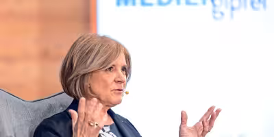 Ingrid Thurnher warnt vor harten ORF-Kürzungen und politischem Zugriff