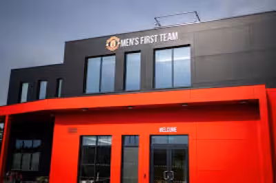 Rashford links linger as United turn to midfield rebuild for next season