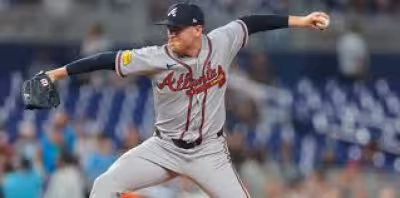 Aaron Bummer released by Braves after rough outing against Marlins