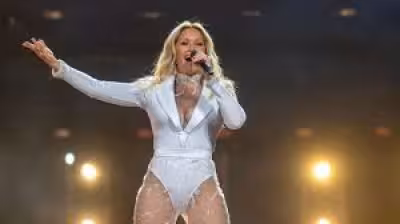 Helene Fischer spricht über Bühnenunfall und ihre Rückkehr auf die Bühne