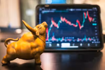 Soxl Stock surges and stumbles as leveraged bets magnify semiconductor swings